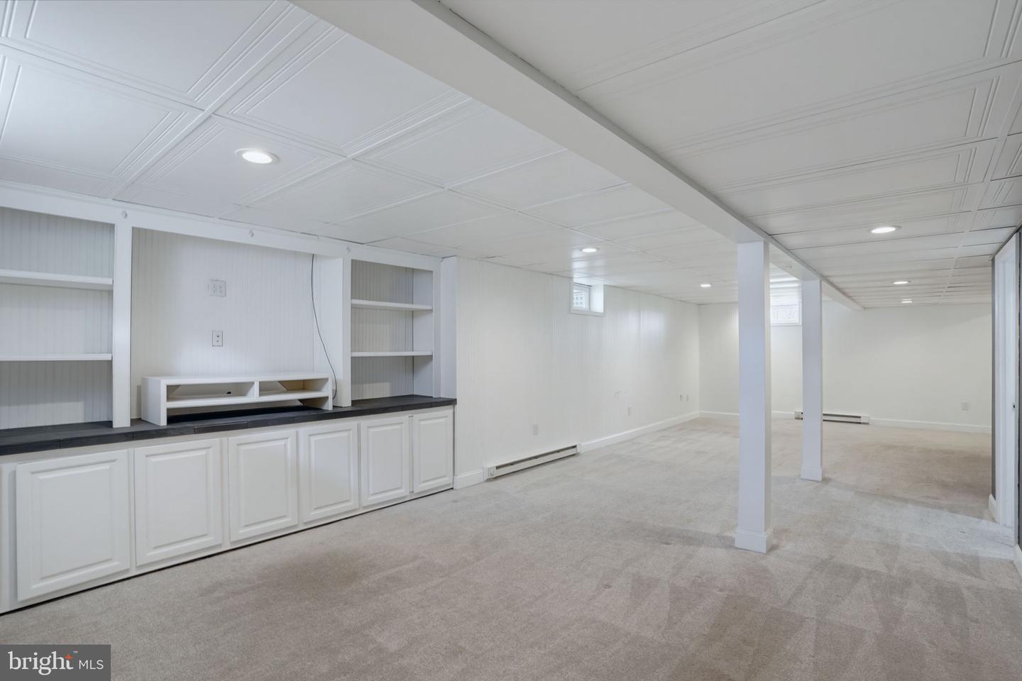 57 Houston St Property Photo 30