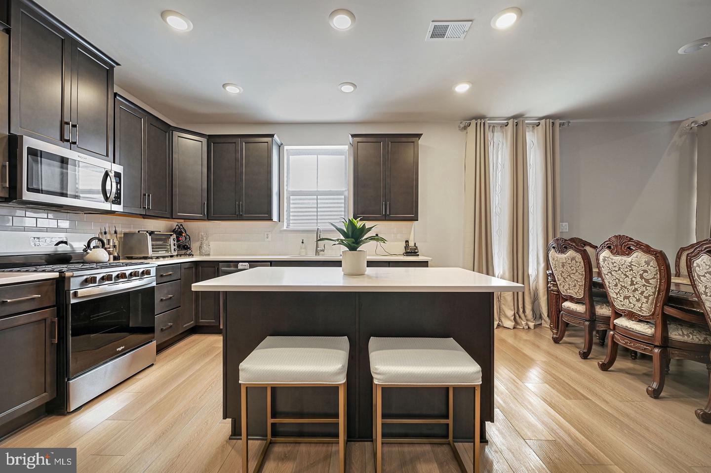 11 Kinsale Pl Property Photo 6