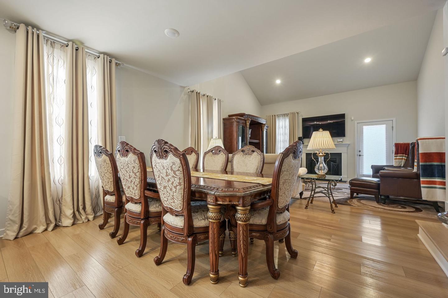 11 Kinsale Pl Property Photo 9
