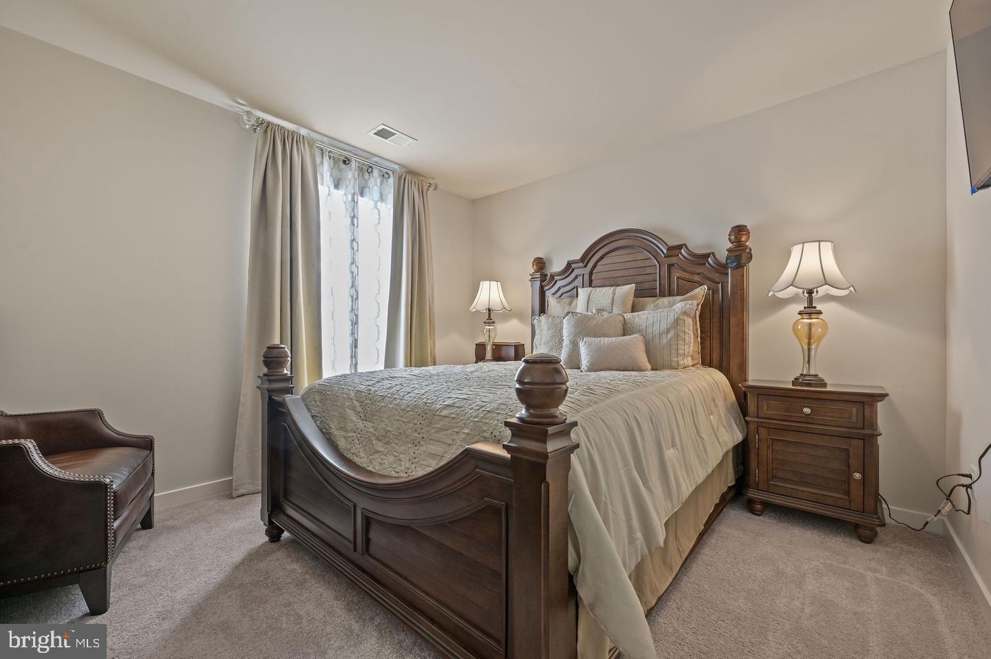 11 Kinsale Pl Property Photo 22