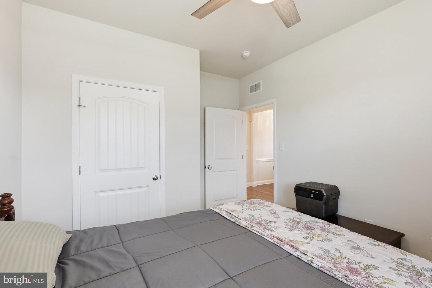 56 Panama St Property Photo 13