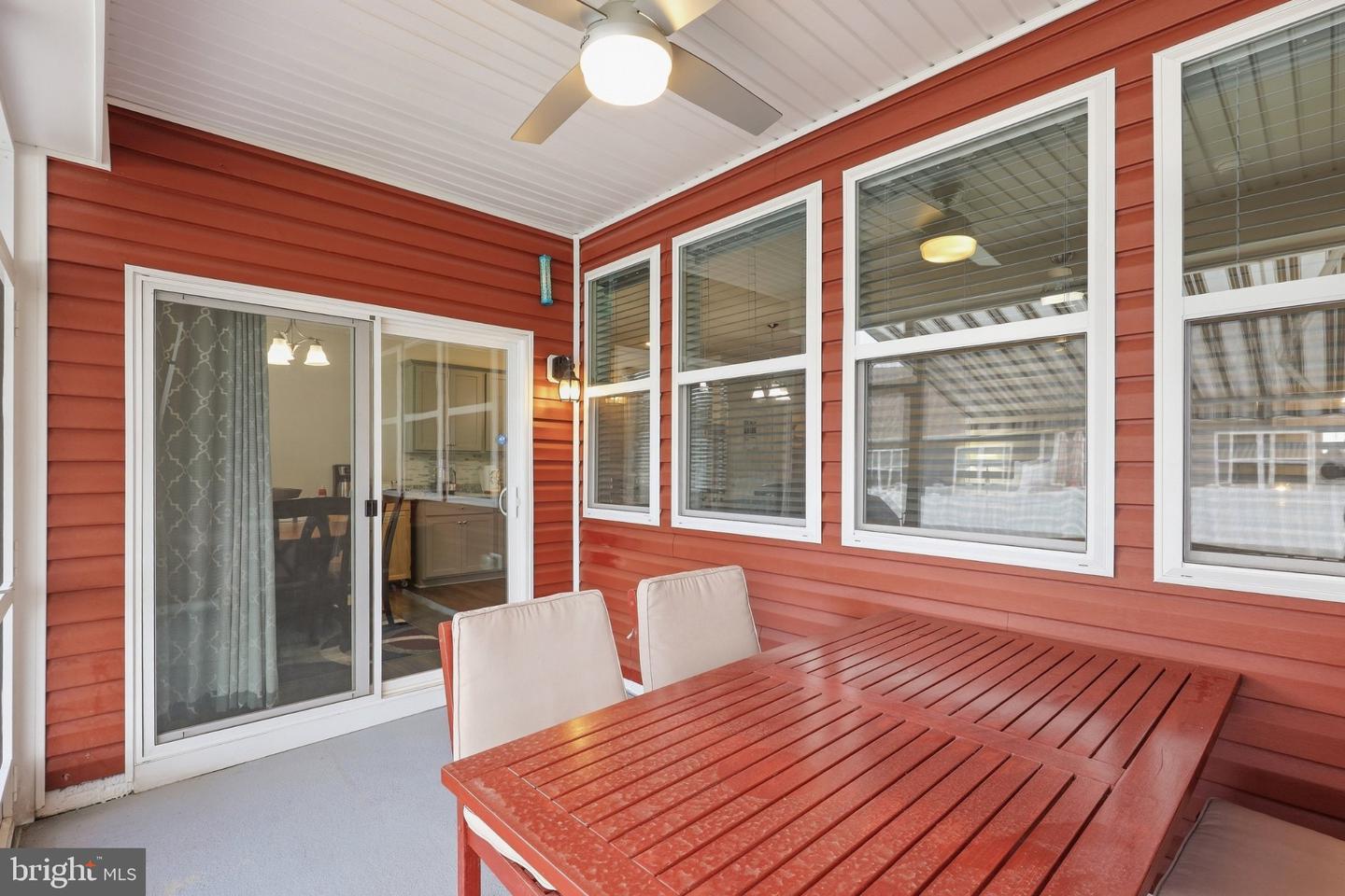 56 Panama St Property Photo 32