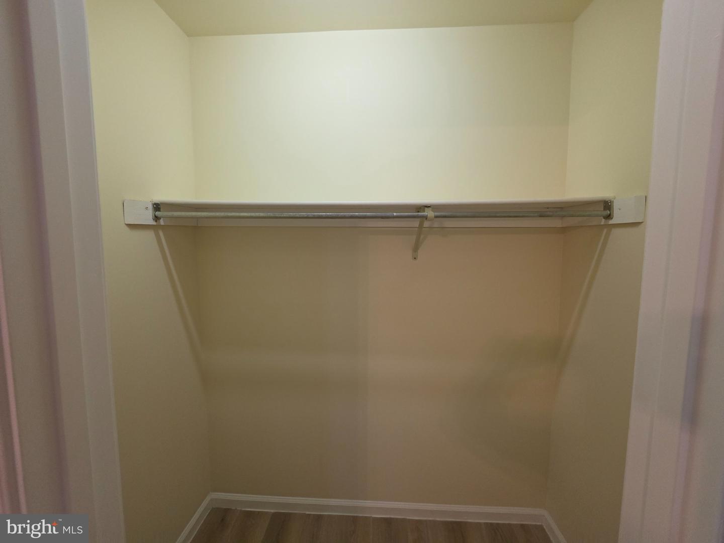 1412 Woodmill Dr Property Photo 4