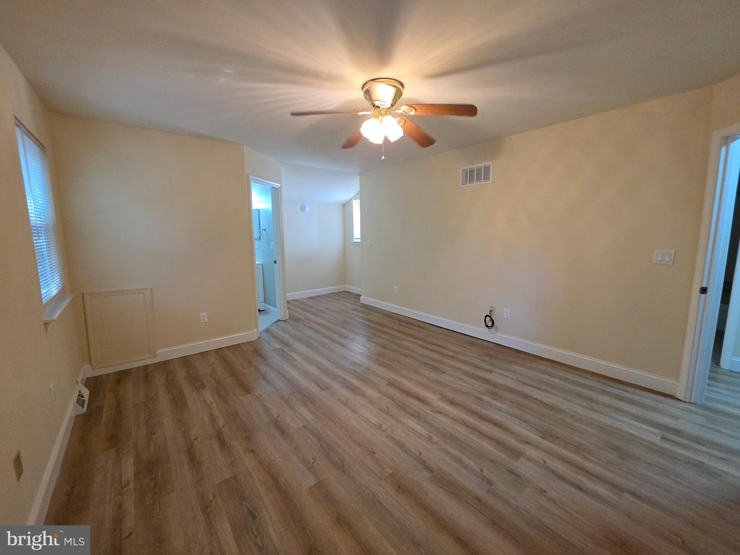 1412 Woodmill Dr Property Photo 13