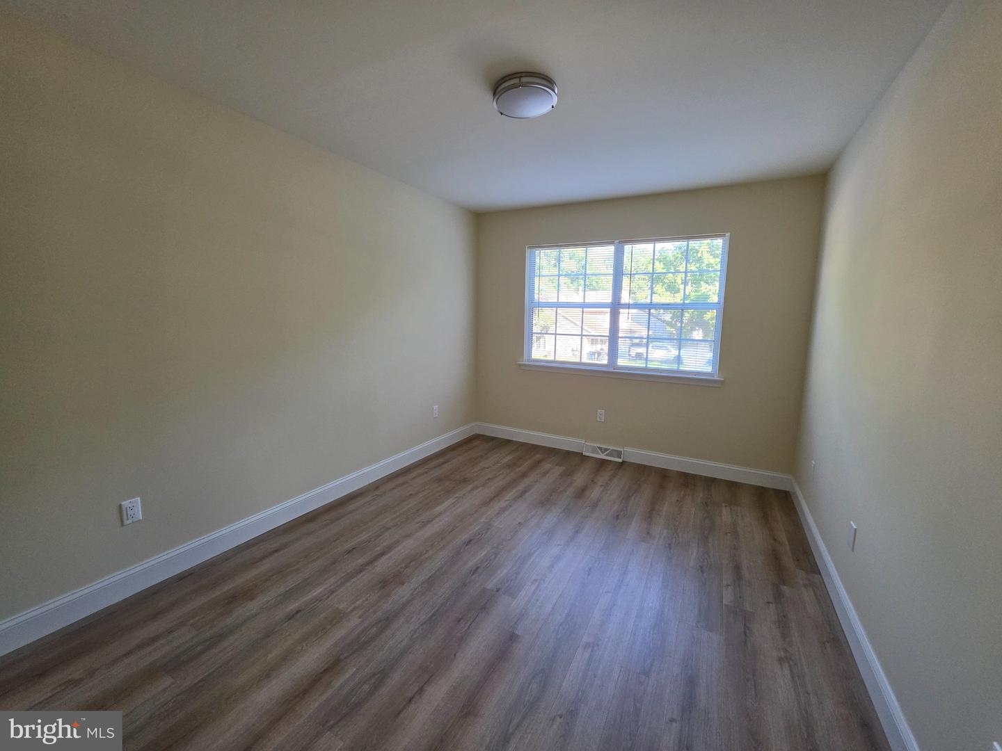 1412 Woodmill Dr Property Photo 20
