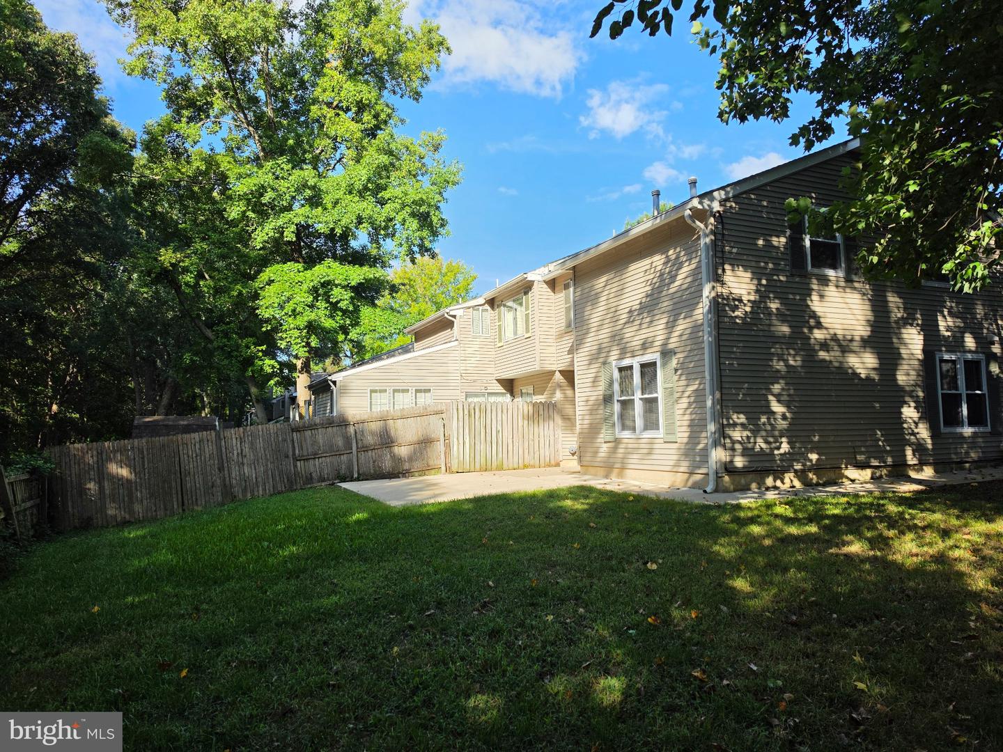 1412 Woodmill Dr Property Photo 24