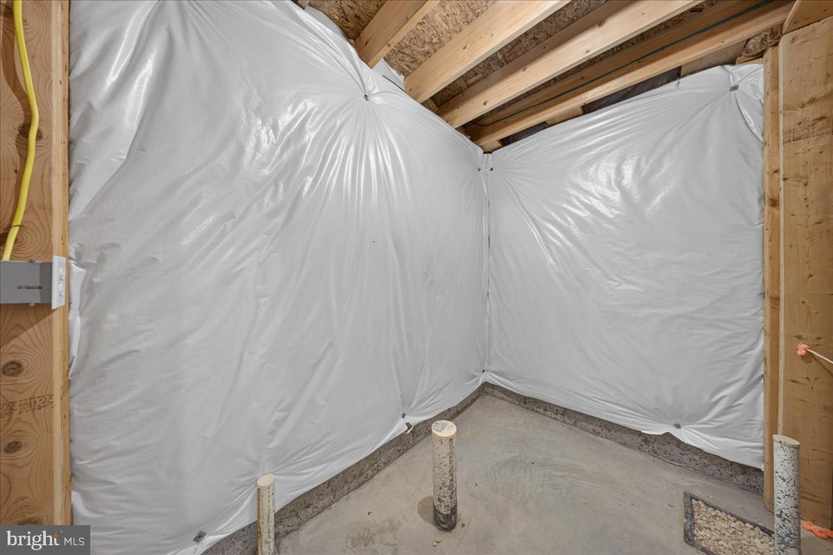 397 Boggs Run Property Photo 36