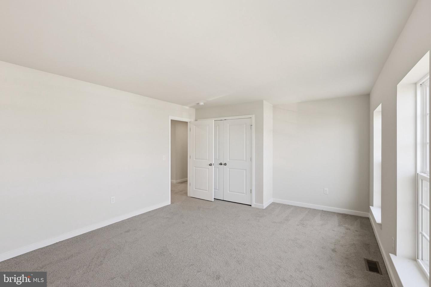 91 Farleigh Dr Property Photo 30