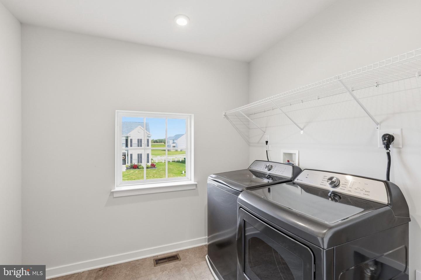 91 Farleigh Dr Property Photo 31