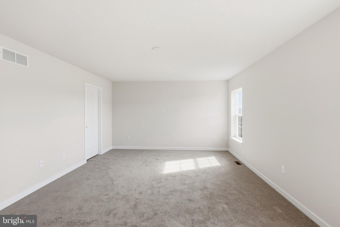91 Farleigh Dr Property Photo 39