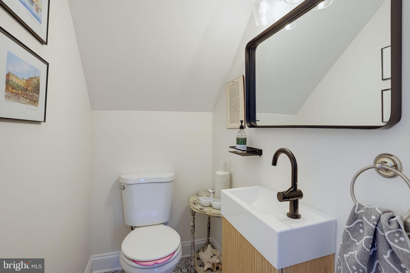 44 Washington St Property Photo 22