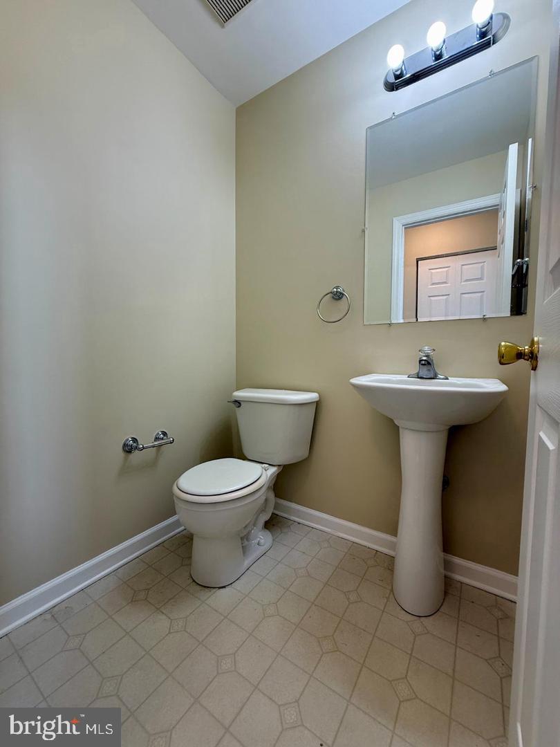 235 Tracer Dr Property Photo 15