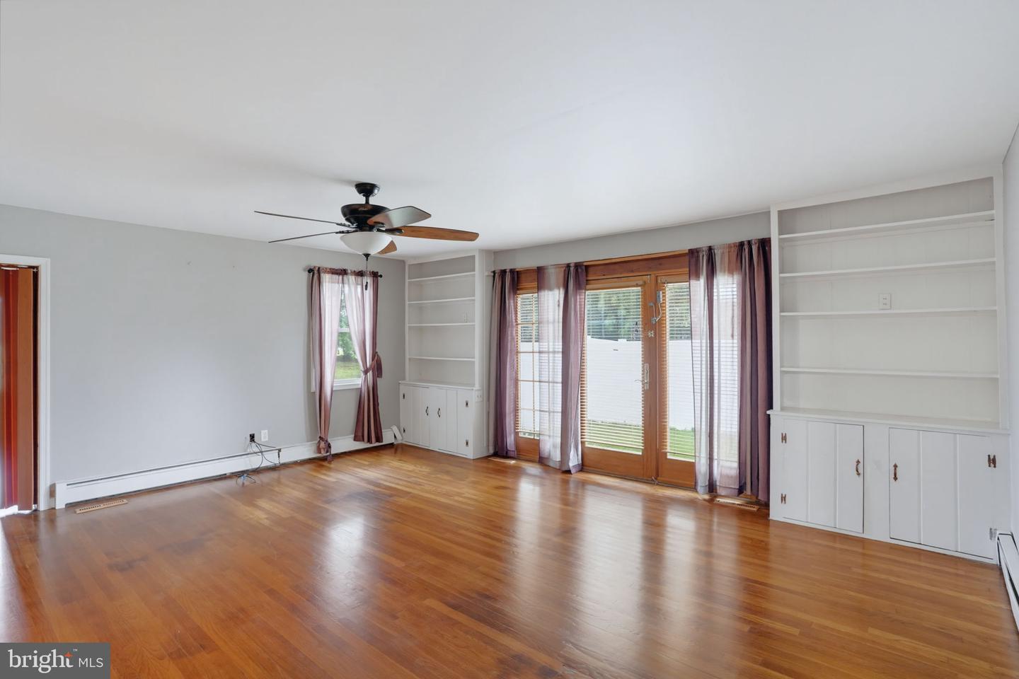 3886 Brenford Rd Property Photo 28