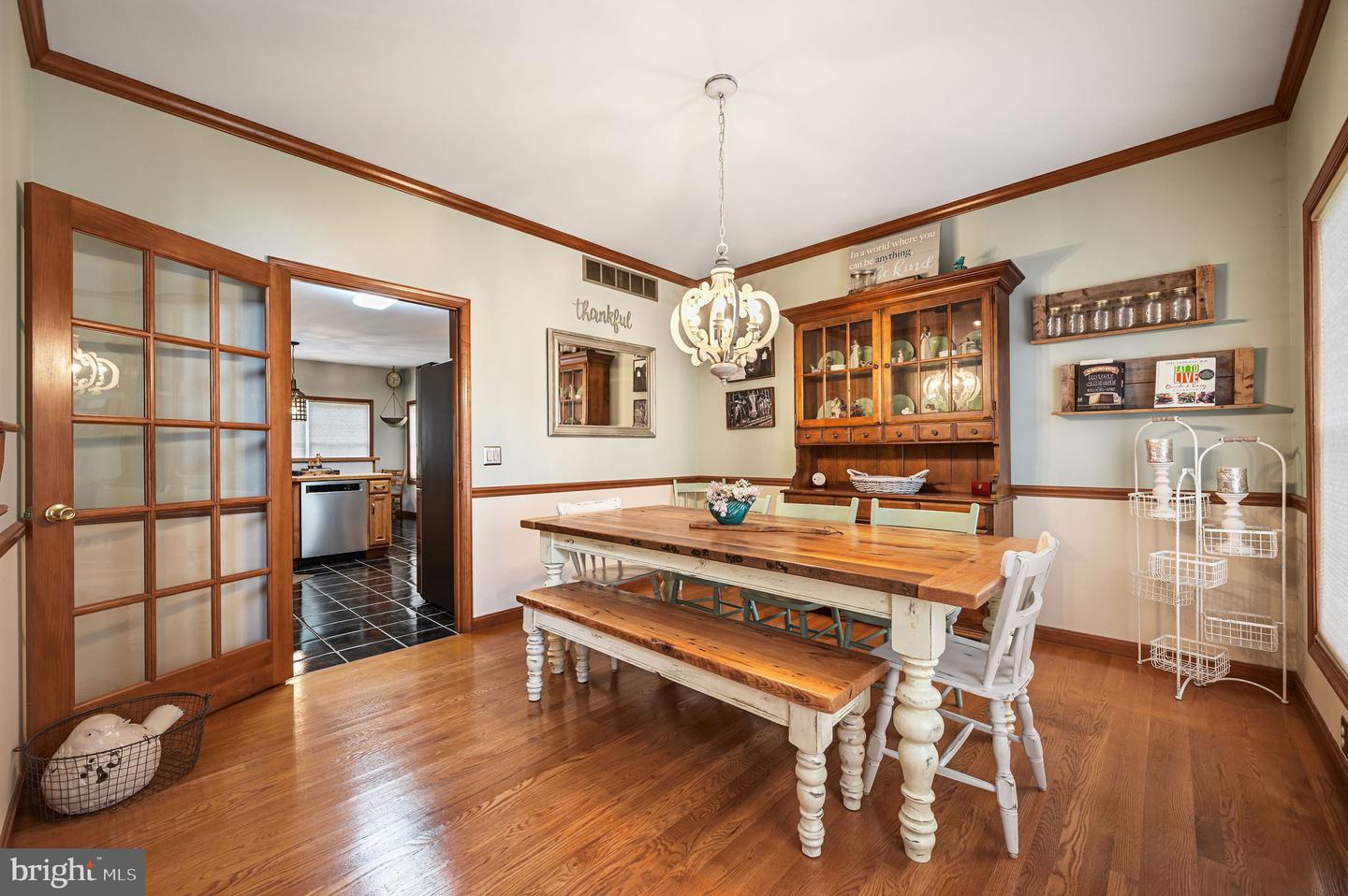 101 Thornhill Ct Ct Property Photo 7