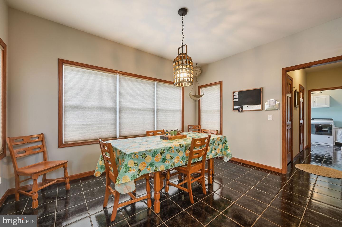 101 Thornhill Ct Ct Property Photo 16