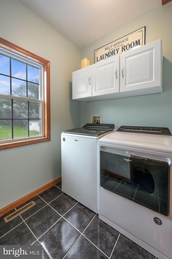 101 Thornhill Ct Ct Property Photo 24