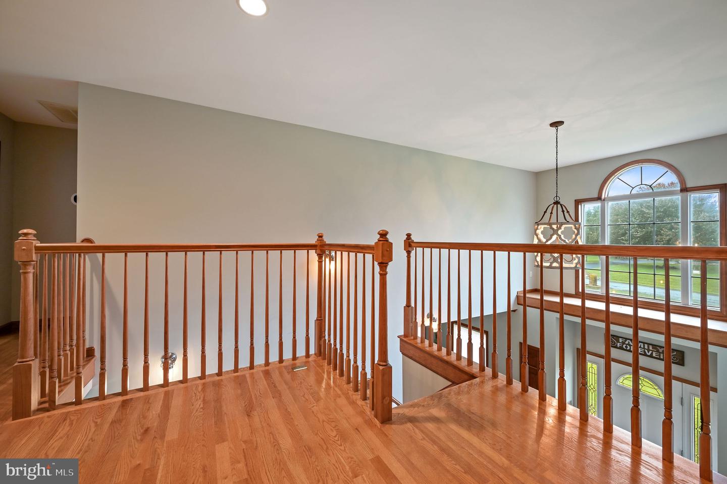 101 Thornhill Ct Ct Property Photo 25