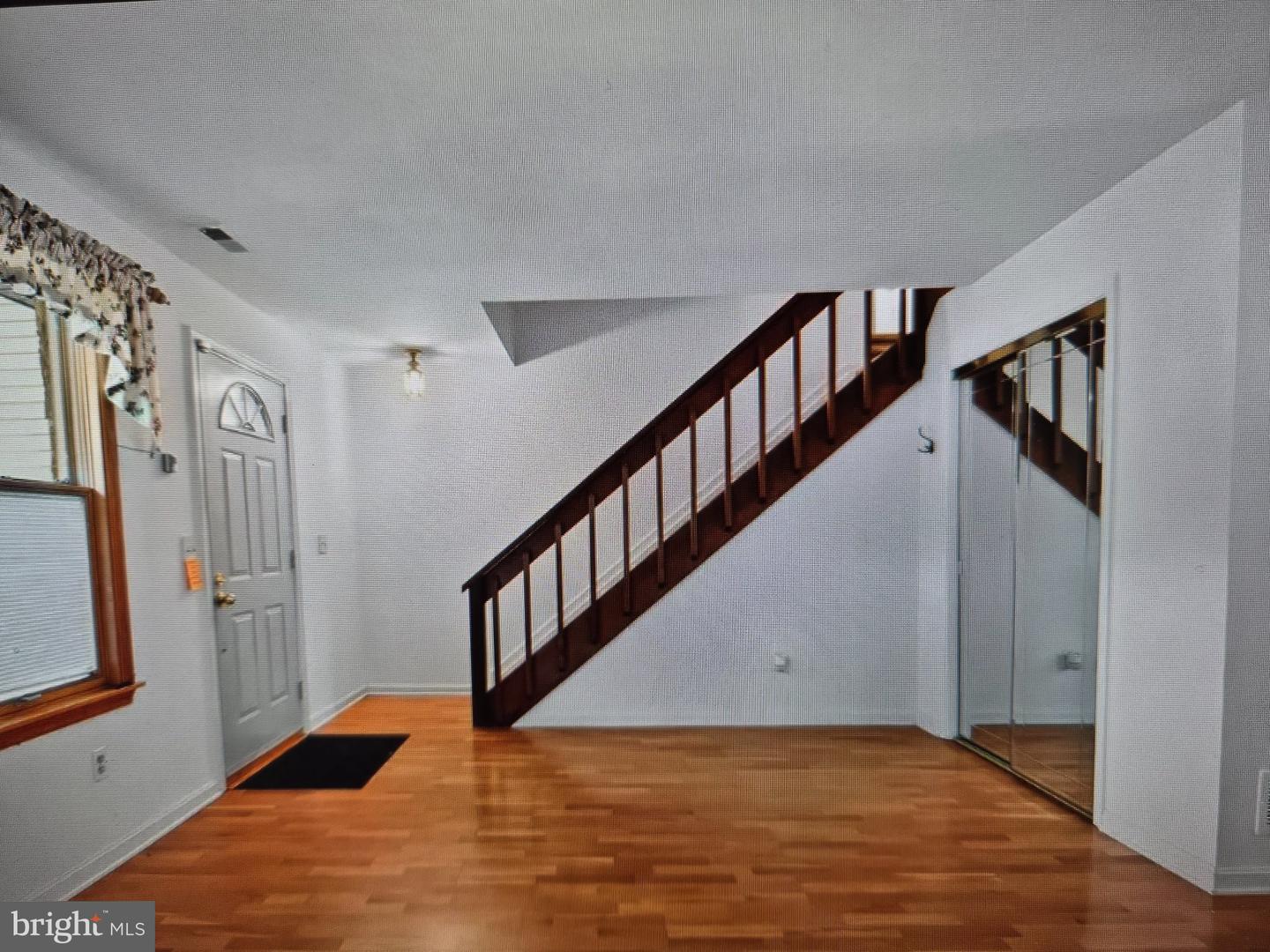 6 Whitemarsh Ct Property Photo 4