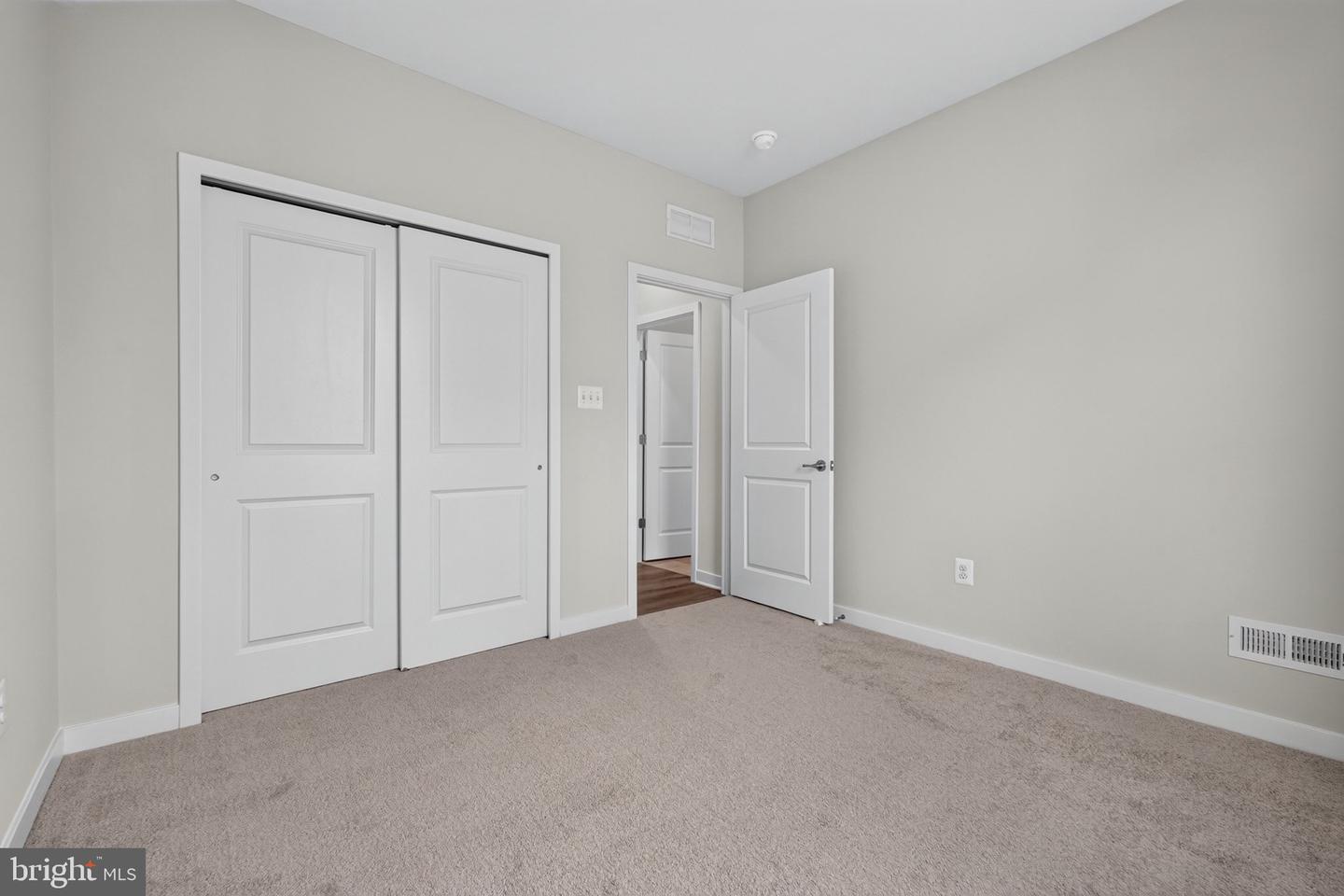 877 Virdin Dr Property Photo 30