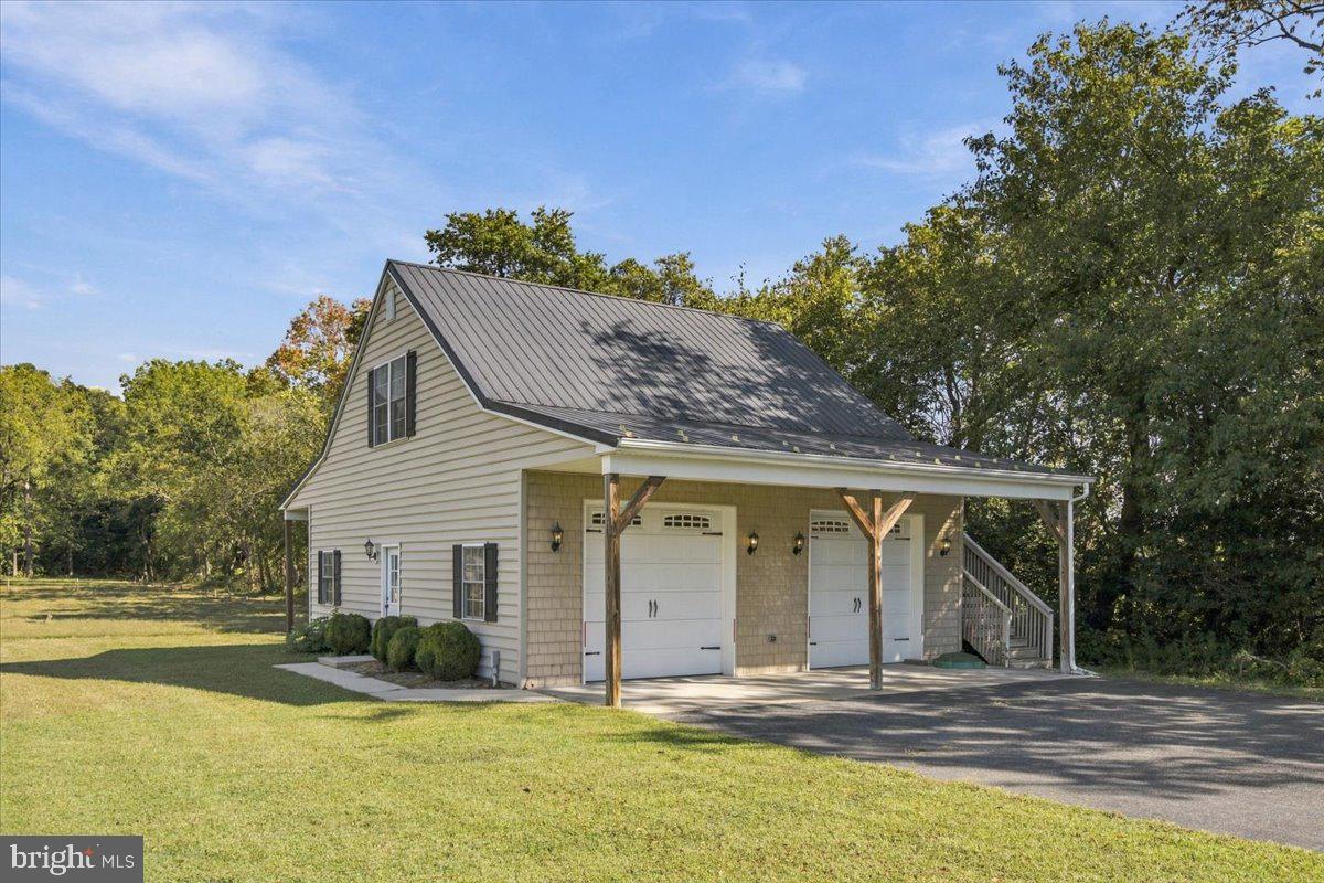 275 Bloomfield Dr Property Photo 44