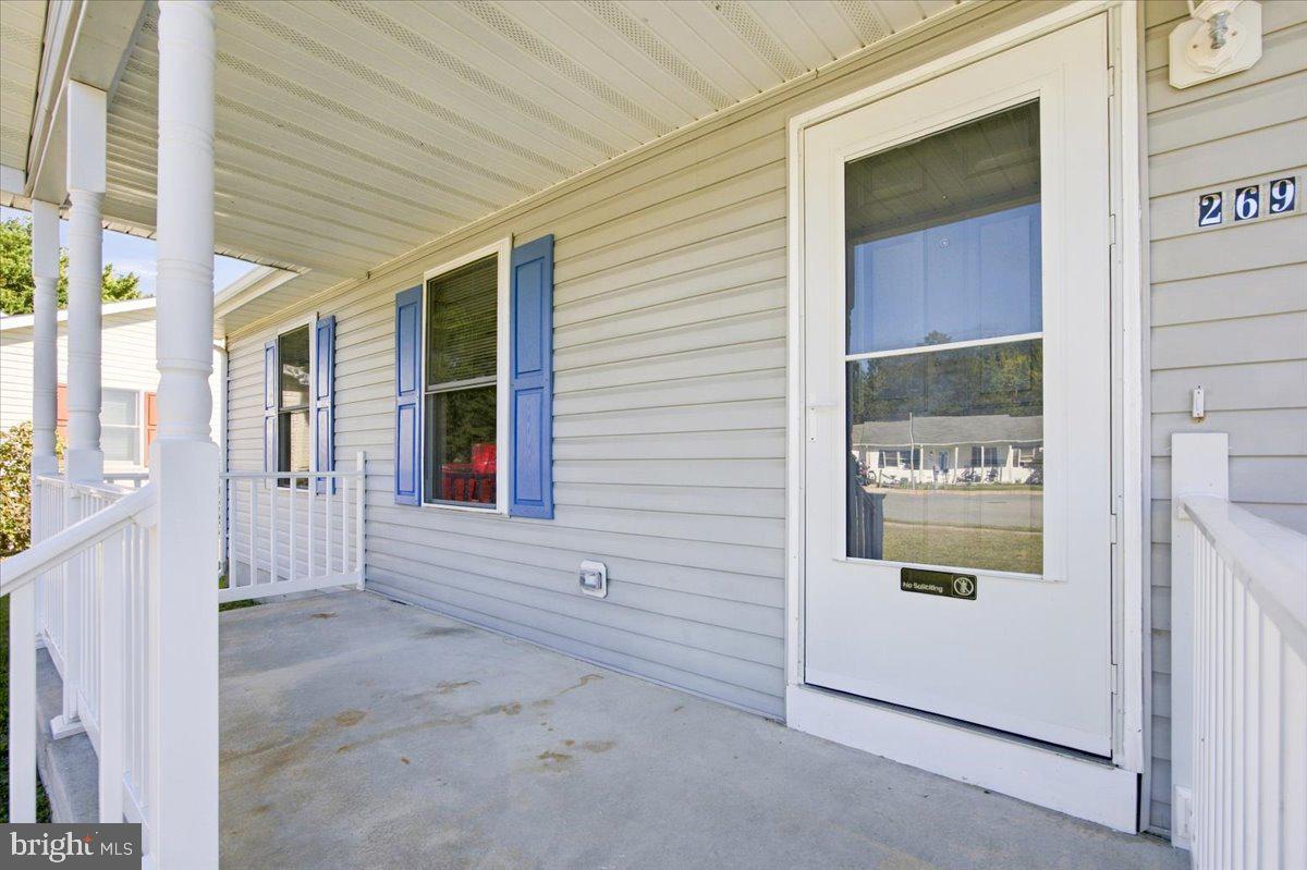 269 Rons Way Property Photo 4
