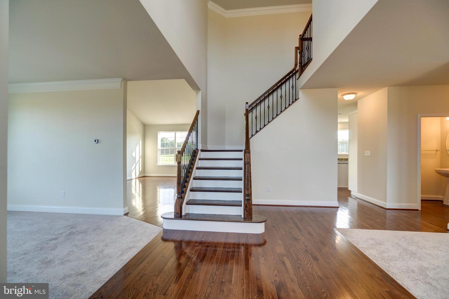 1153 Charleston Cir #legend Property Photo 2