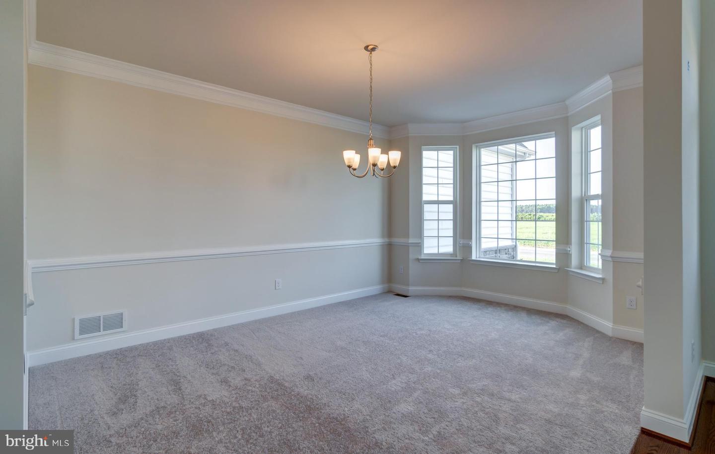 1153 Charleston Cir #legend Property Photo 4