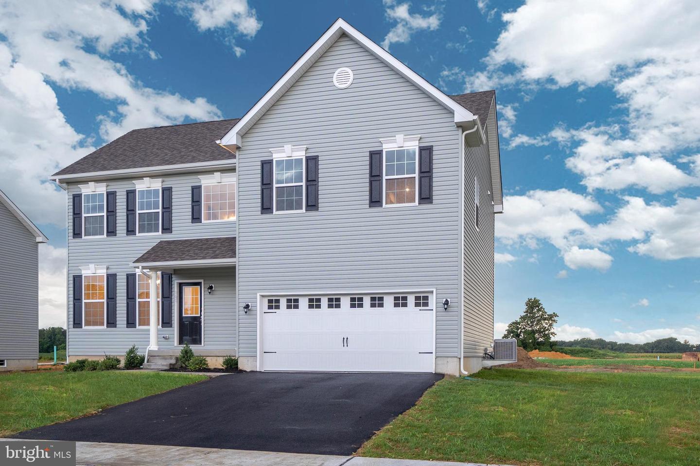 1153 Charleston Cir #berkshire Property Photo 1