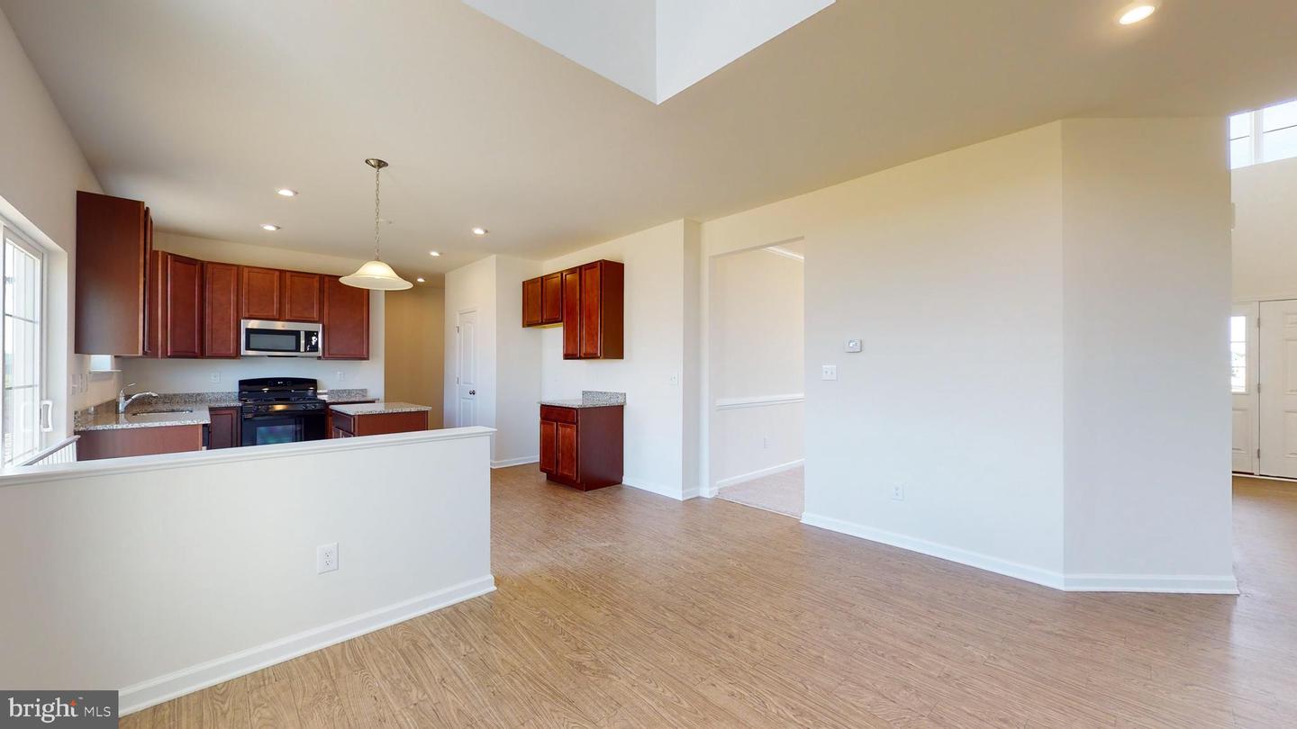 1153 Charleston Cir #charleston Property Photo 9