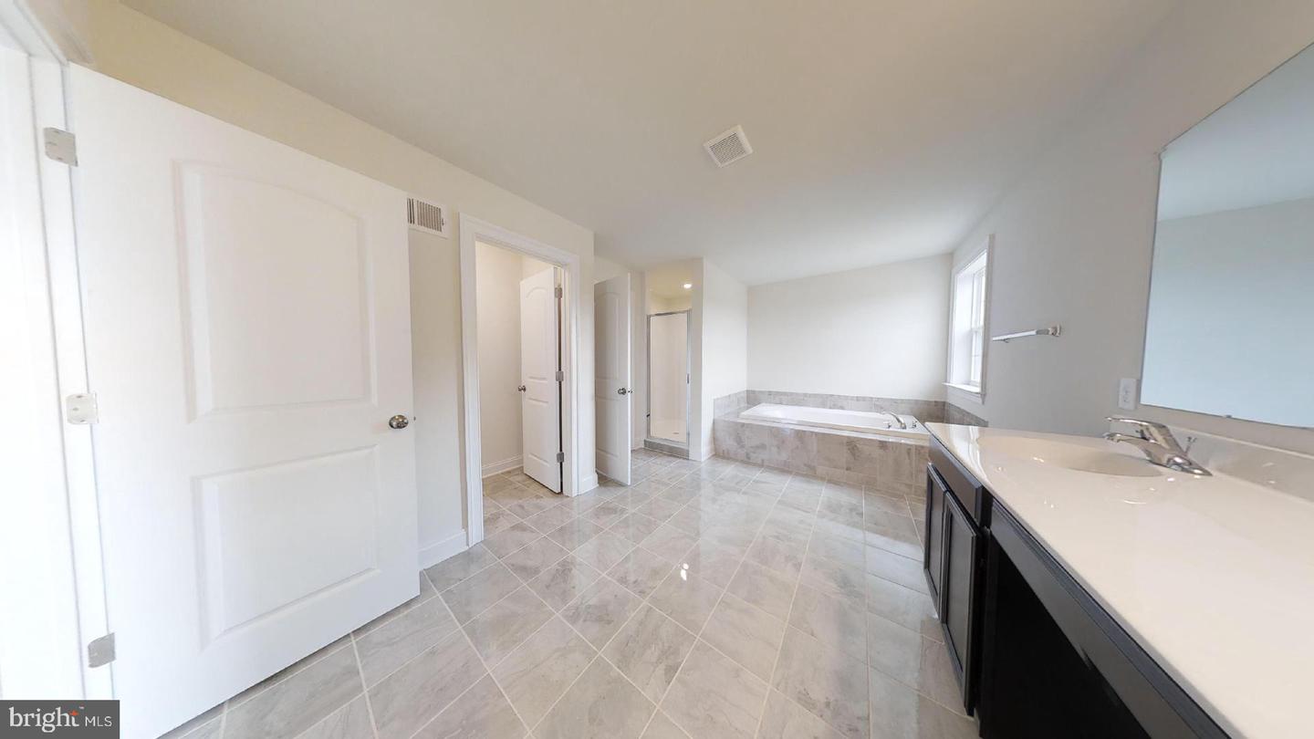 1153 Charleston Cir #gladwyn Property Photo 45