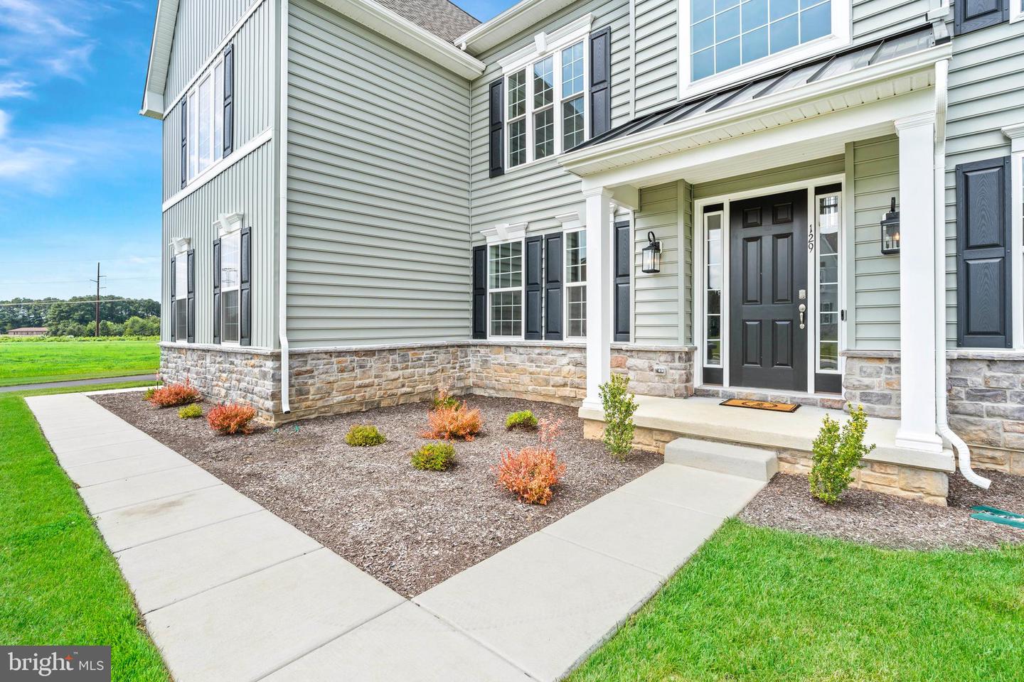 273 Abbotsford Dr #philadelphian Grand Property Photo 4