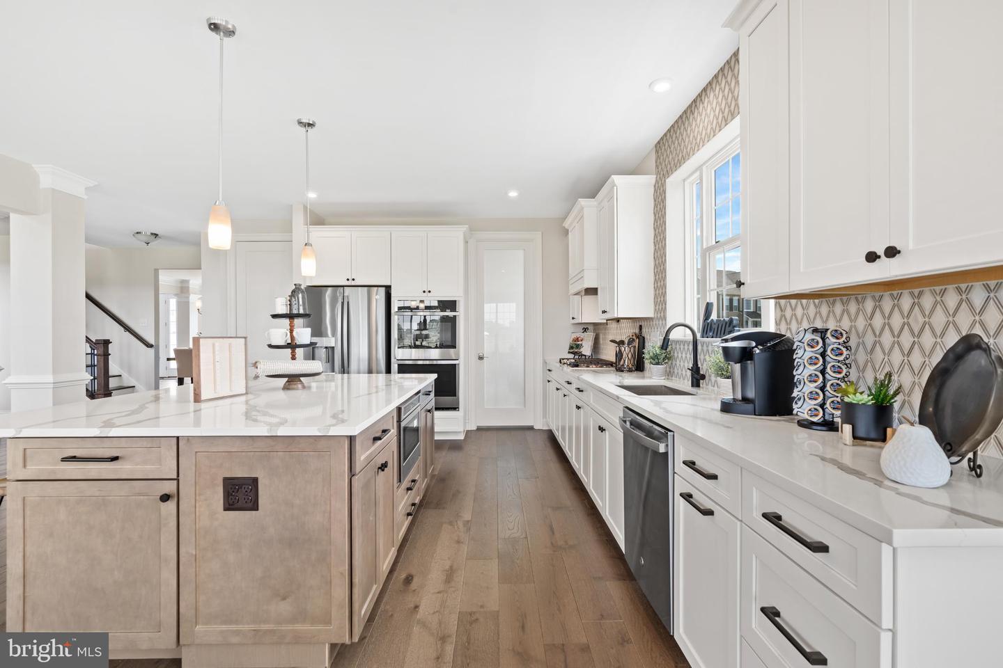 273 Abbotsford Dr #philadelphian Grand Property Photo 22