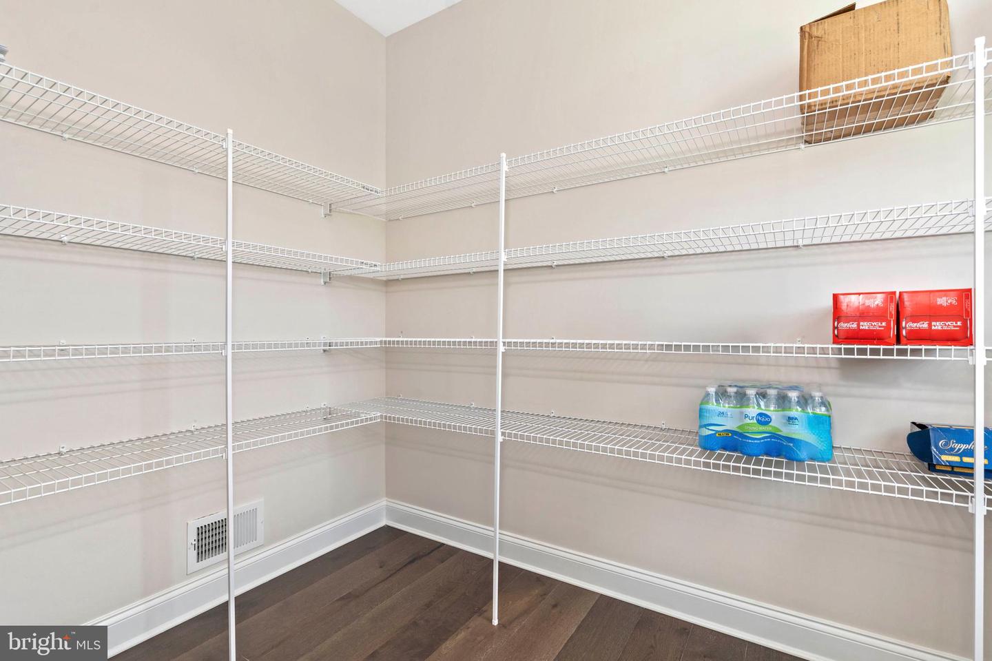 273 Abbotsford Dr #philadelphian Grand Property Photo 27