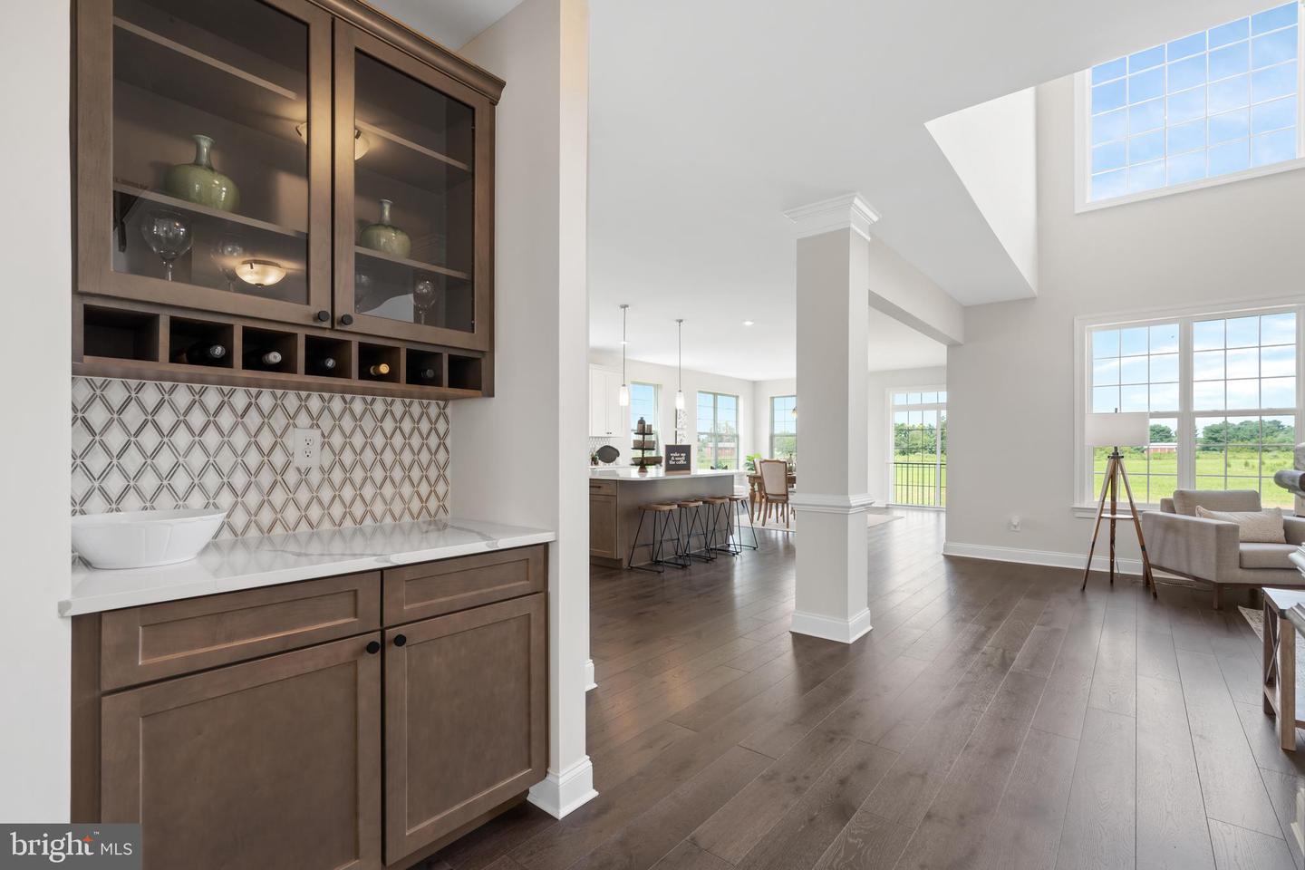273 Abbotsford Dr #philadelphian Grand Property Photo 29