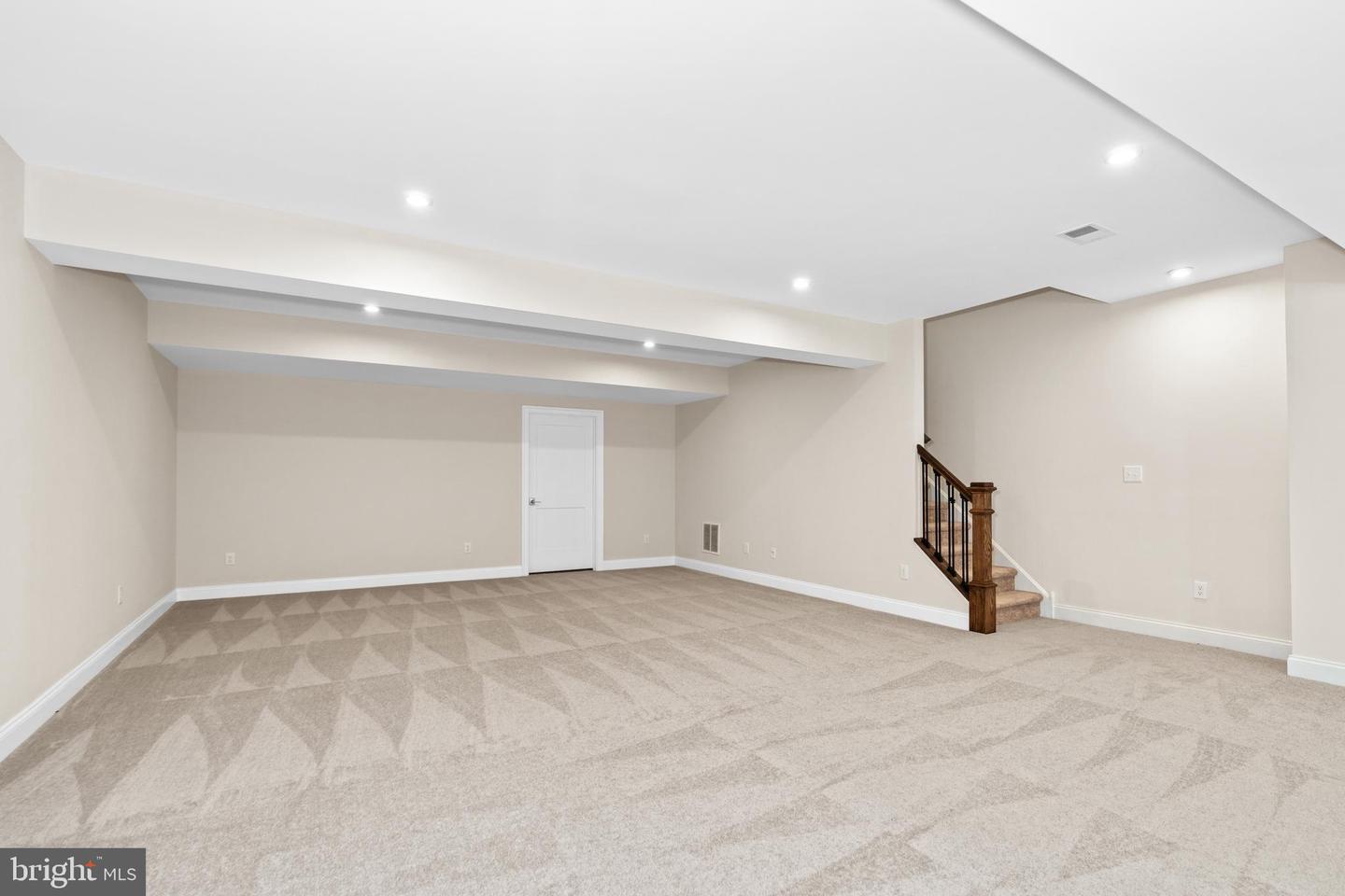 273 Abbotsford Dr #philadelphian Grand Property Photo 63