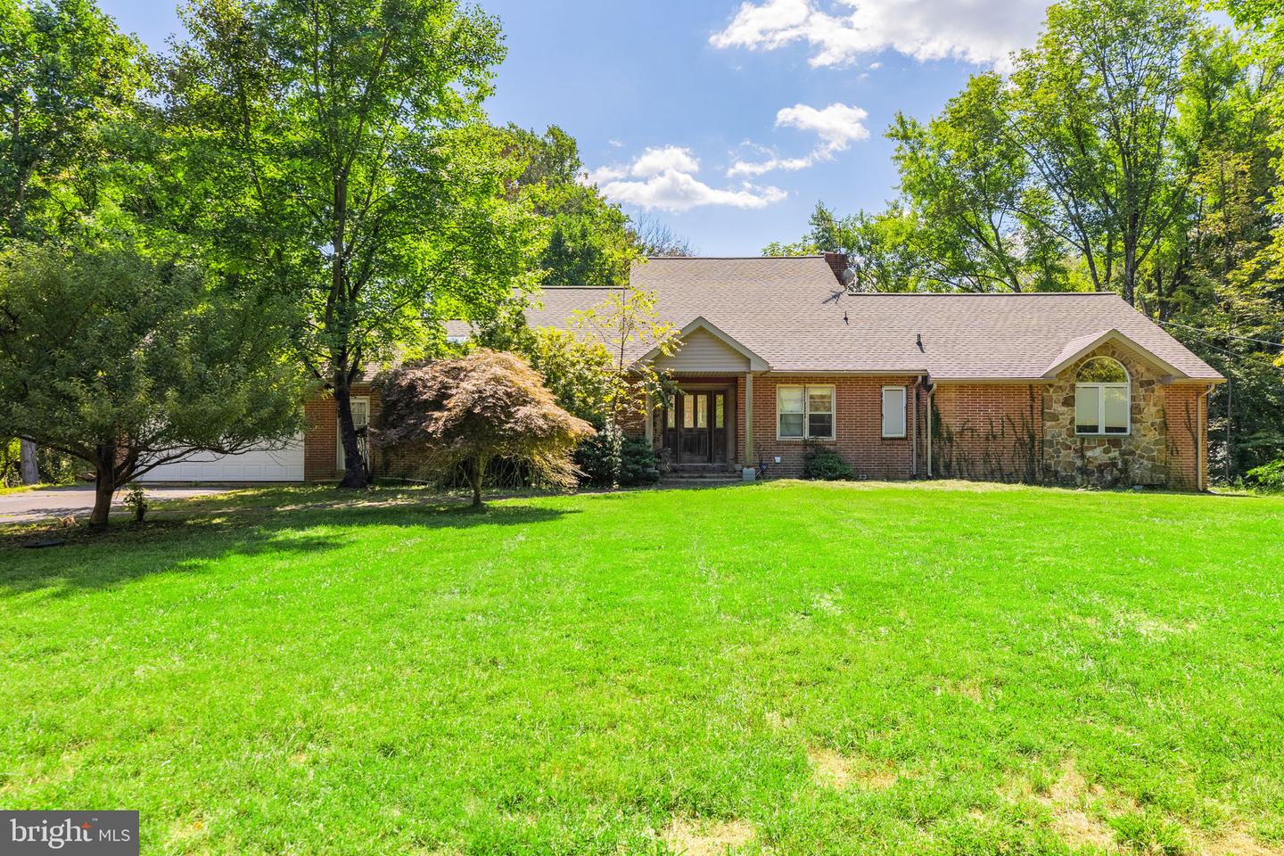 9 Walnut Ridge Rd Property Photo 3
