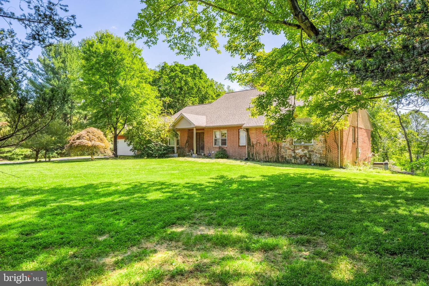 9 Walnut Ridge Rd Property Photo 4