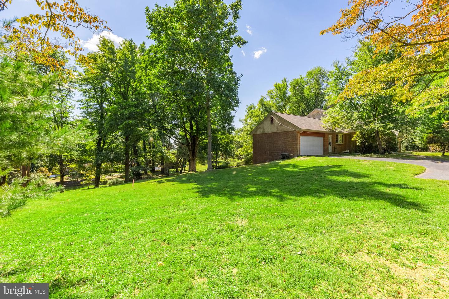 9 Walnut Ridge Rd Property Photo 5