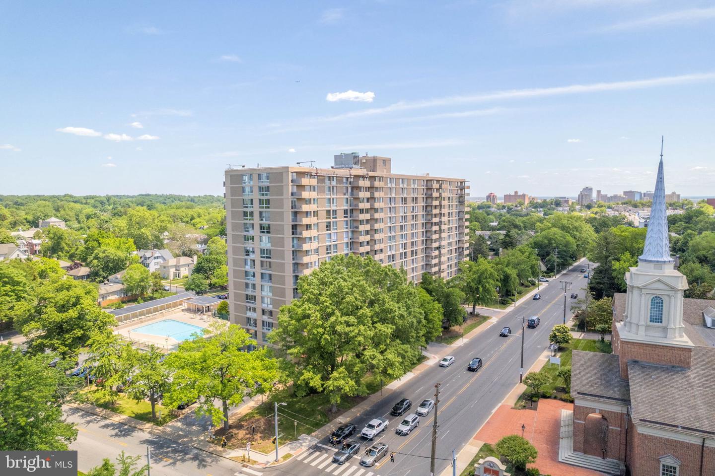 2401 Pennsylvania Ave #101 Property Photo 1