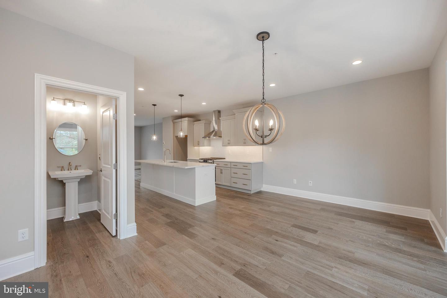 4811 Hogan Dr #3 Property Photo 7