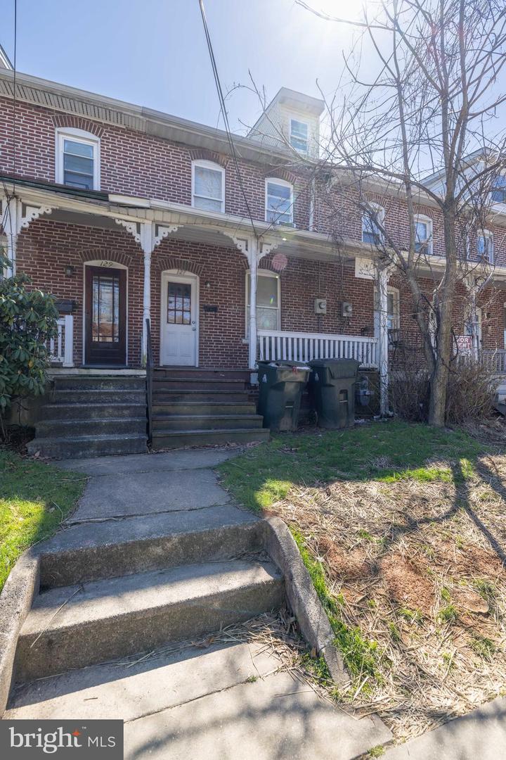 127 E Cleveland Ave Property Photo 23