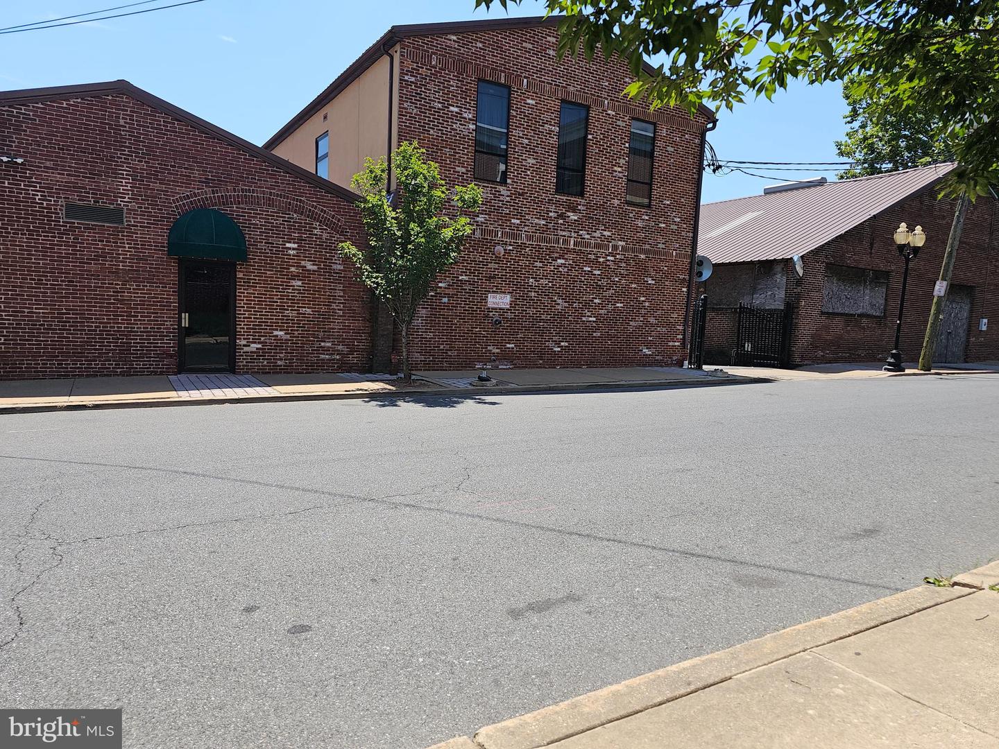 1408 Clifford Brown Walk Property Photo 6
