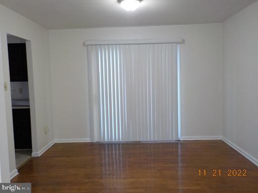 912 Pickett Ln Property Photo 4