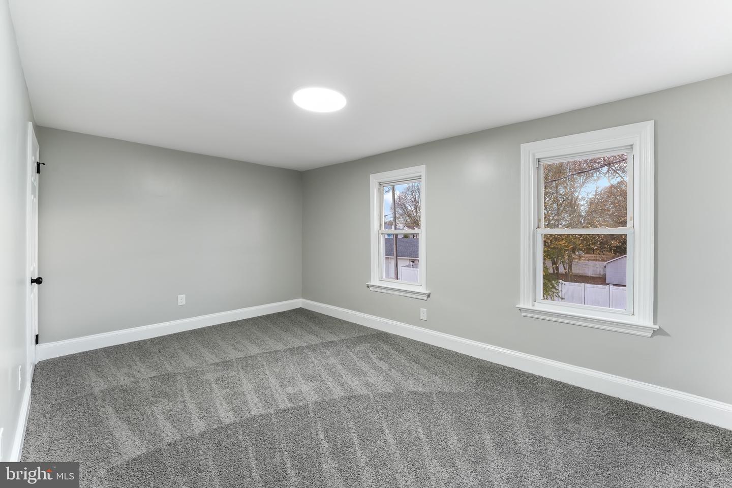 727 Clayton Property Photo 11