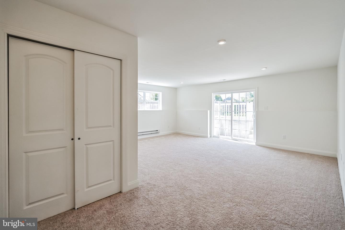 848 Saw Mill Rd #b Property Photo 19