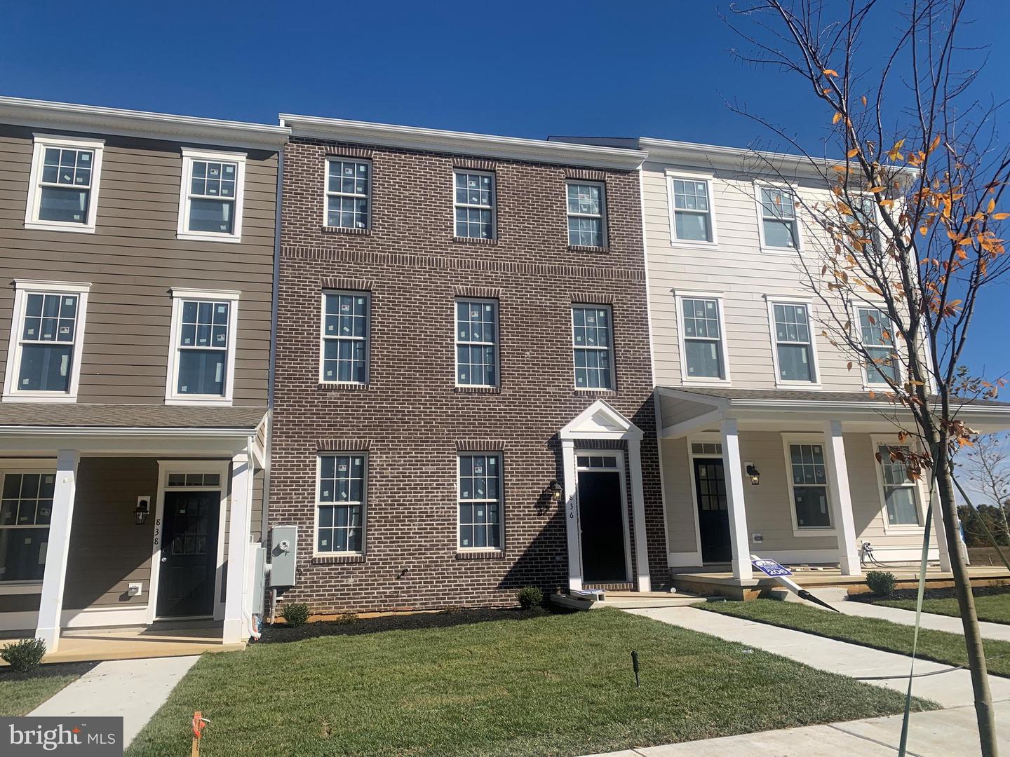 836 Mapleton Ave #206 Property Photo