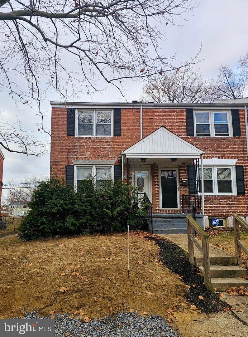 215 Birch Ave Property Photo
