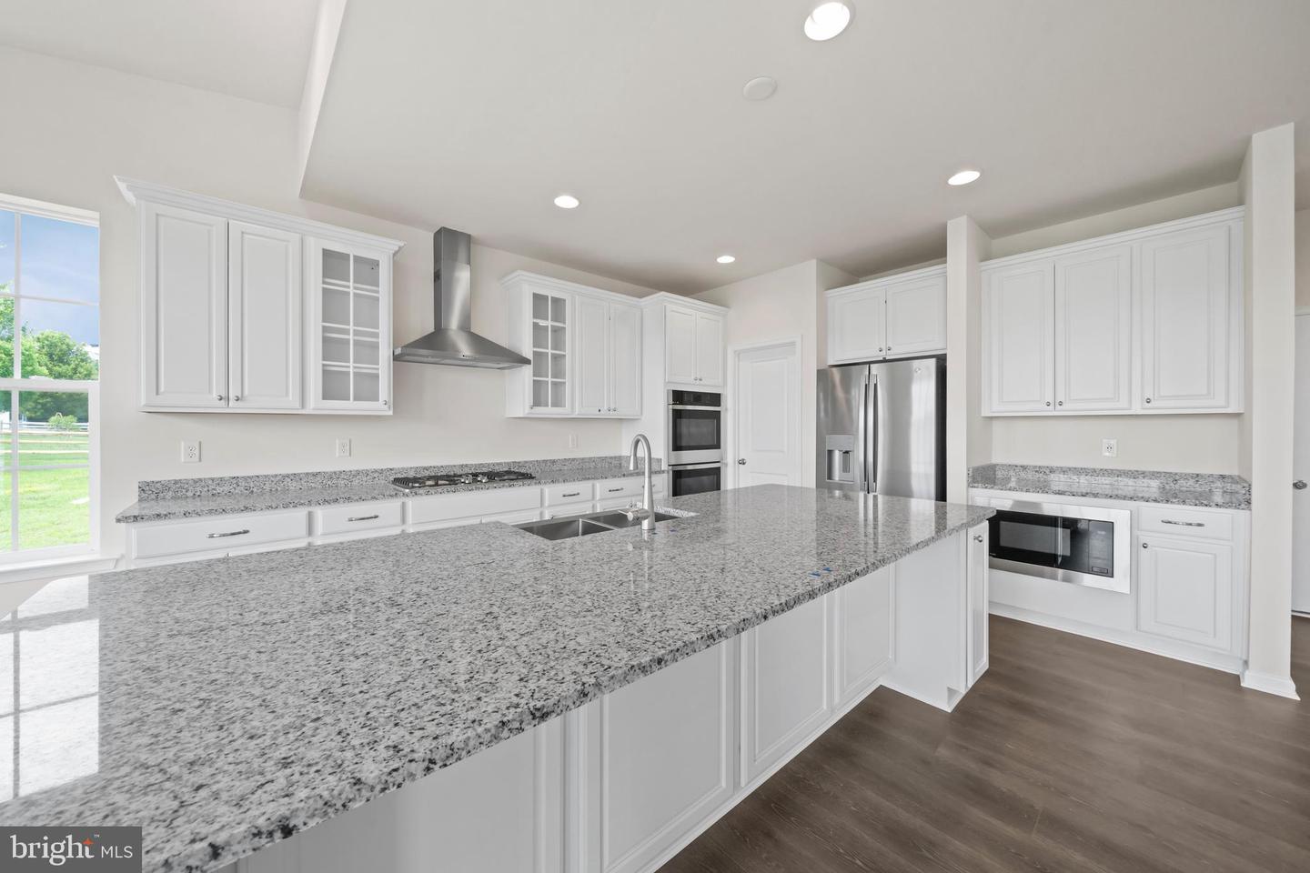 635 Corbit Dr Property Photo 28