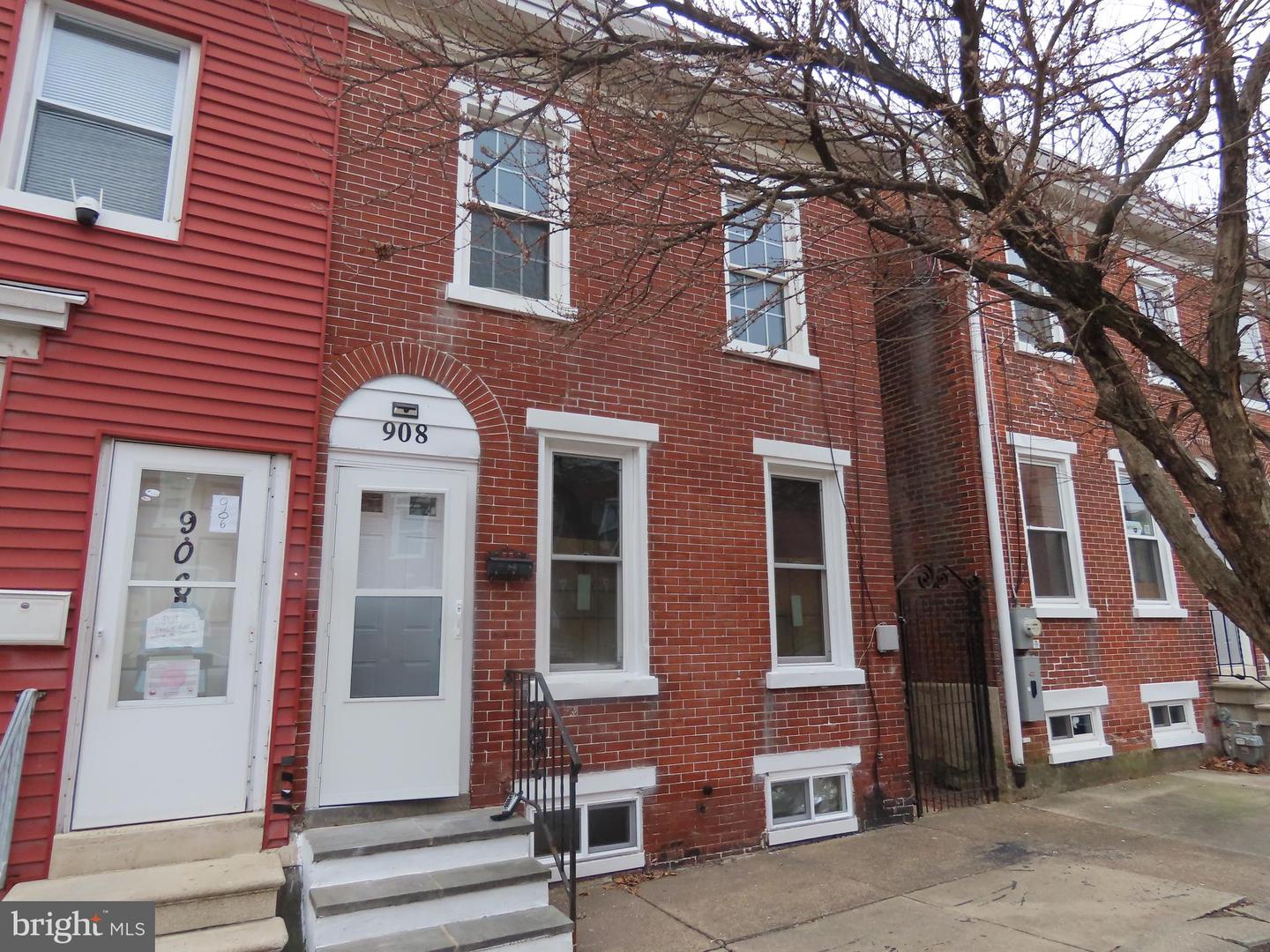 908 Linden St Property Photo