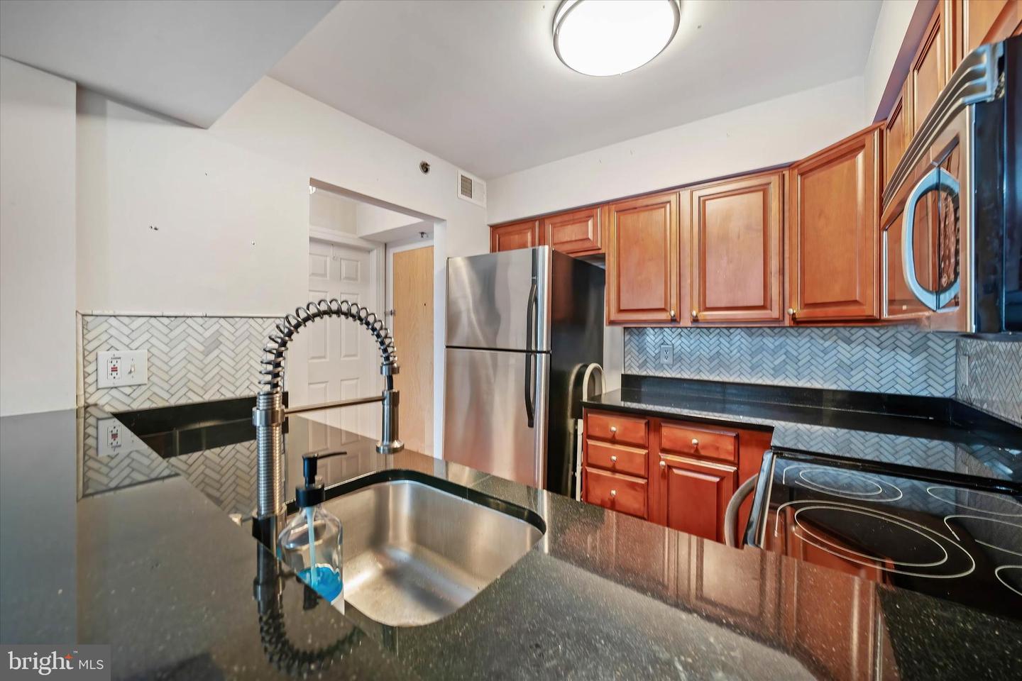 1704-unit N Park Dr #a315 Property Photo 8